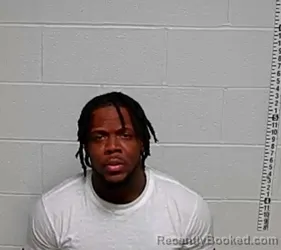 Mugshot of TOHEEB T LONGE