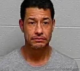 Mugshot of ALEX TORO-LONDONO booked in Lake County, Illinois on April 1, 2026