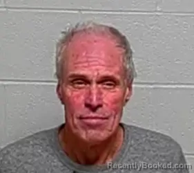 Mugshot of THOMAS LLOYD HUGHES