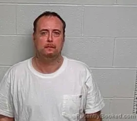 Mugshot of JERAMI J HENDERSON