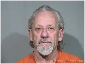 Mugshot of DALE M HOAGLAND