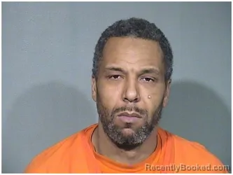 Mugshot of WARREN J MANGUM