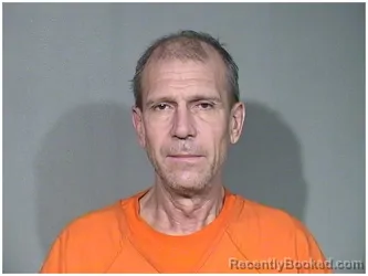 Mugshot of RANDAL L BASS