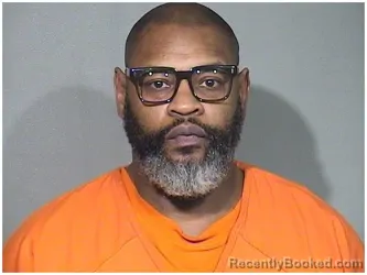 Mugshot of CALVIN DAVIS booked in McHenry County, Illinois on April 30, 2026