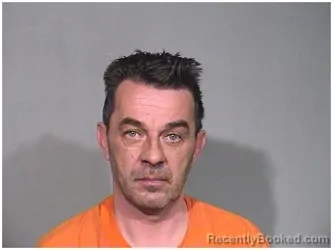 Mugshot of KRZYSZTOF KUZMICKI