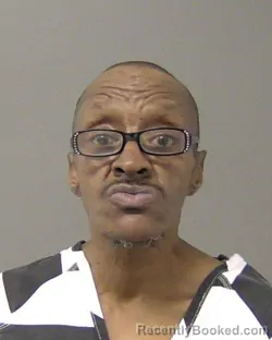 Mugshot of ANDRE LEXUS STAPLES