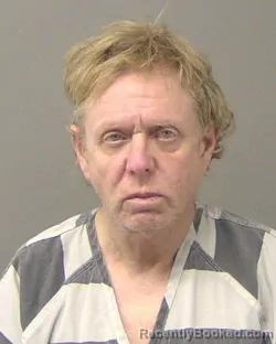 Mugshot of MICHAEL LEON WHITACRE