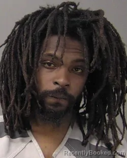 Mugshot of JAMMAREA TREYVON Junior CALMESE