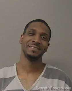 Mugshot of JARIUS AHAR SPENCE booked in Macon County, Illinois on March 7, 2026