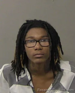 Mugshot of JATAVION ZAMIR JONES booked in Macon County, Illinois on March 8, 2026