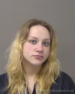 Mugshot of HAYLIE LEIGH POCKLINGTON booked in Macon County, Illinois on March 21, 2026