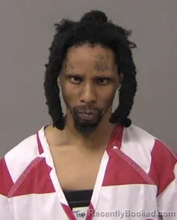 Mugshot of DEANTRAY MARTEEZ ALLEN booked in Macon County, Illinois on April 2, 2026