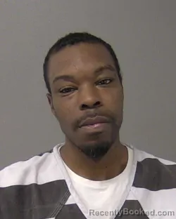 Mugshot of BRANDON ELLIS Junior SMITH booked in Macon County, Illinois on April 5, 2026