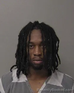 Mugshot of JAYLEN DEVONTE RAY ELLIOTT booked in Macon County, Illinois on May 20, 2026