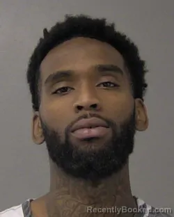 Mugshot of Travaye Jermaine Junior Gaines booked in Macon County, Illinois on October 8, 2026
