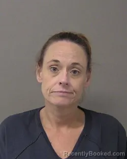 Mugshot of Lindsey Rae Hodge-Blair booked in Macon County, Illinois on October 19, 2026