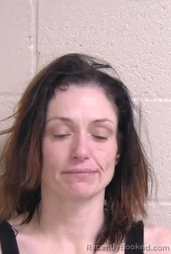 Mugshot of MIRANDA HOWARD