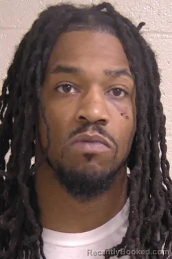 Mugshot of EARL ROGERS