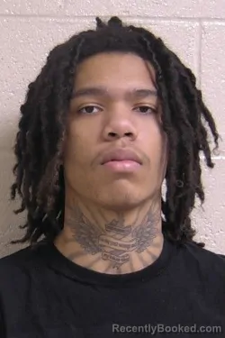 Mugshot of JAYVON WALTON