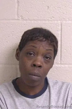 Mugshot of QUANNIA BELL
