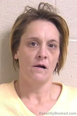 Mugshot of SHANNA BLAYLOCK