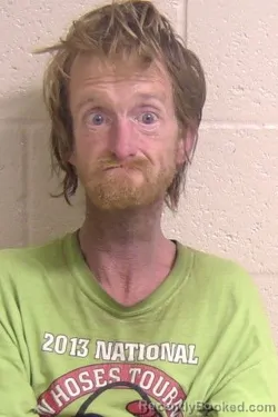 Mugshot of ROBERT TEMPLE