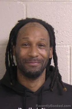 Mugshot of JULIUS MINOR