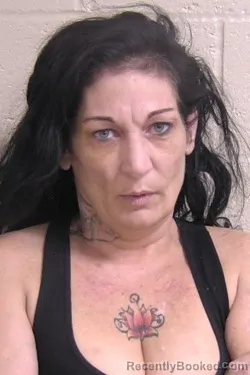 Mugshot of DESIREE SCHOENEWEIS