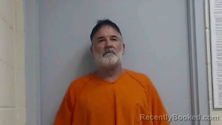 Mugshot of ROBERT C SANDERS