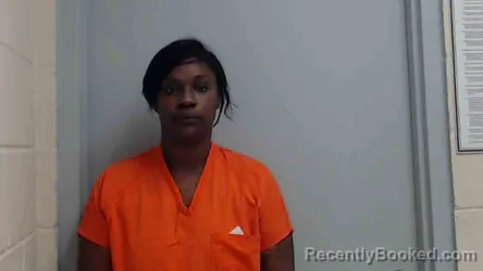 Mugshot of ITISHA N THOMPSON booked in Monroe County, Illinois on March 22, 2026