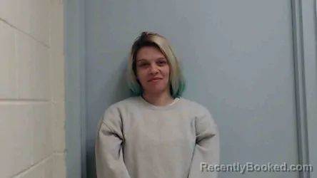 Mugshot of CHELSEA R VALENTINE