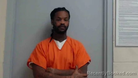 Mugshot of DAVONTE L WEATHERFORD