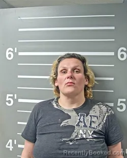 Mugshot of JENNIE E EASTER