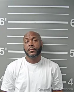 Mugshot of LAMAR CRENSHAW booked in Montgomery County, Illinois on June 26, 2026