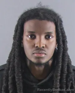 Mugshot of DECOURION L MASON