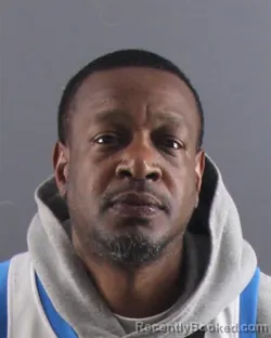 Mugshot of JULIUS K LEWIS