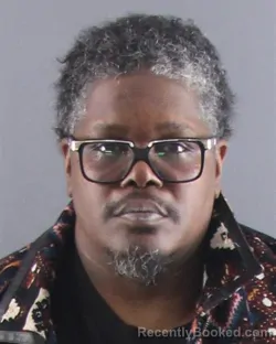 Mugshot of MAURICE JONES