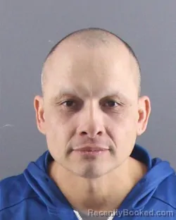 Mugshot of MR T NAVARRETTE EL