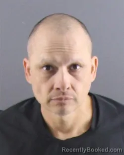 Mugshot of MR T NAVARRETTE EL