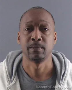 Mugshot of BRANDON Y CUTNOE