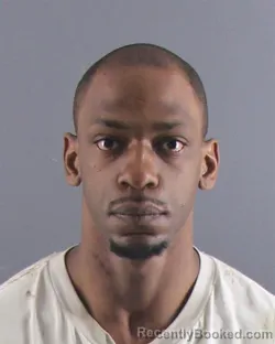 Mugshot of DAEVONTRE J SMITH booked in Peoria County, Illinois on April 2, 2026