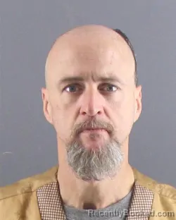 Mugshot of VINCENT D WALLACE booked in Peoria County, Illinois on April 2, 2026