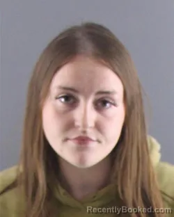 Mugshot of LAURYN FLETCHER booked in Peoria County, Illinois on April 6, 2026