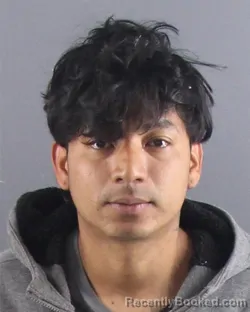 Mugshot of JOSE E ZORIANO MUNOZ booked in Peoria County, Illinois on April 6, 2026