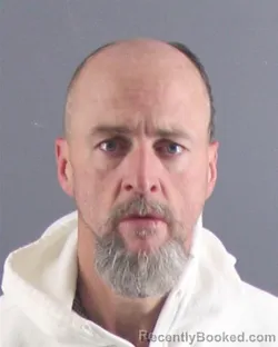 Mugshot of VINCENT D WALLACE booked in Peoria County, Illinois on April 9, 2026