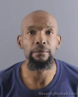 Mugshot of ROBERTO DONOSHIO MOORE booked in Peoria County, Illinois on April 9, 2026