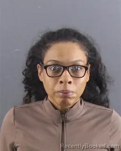 Mugshot of AKERIA M ALLISON booked in Peoria County, Illinois on April 20, 2026