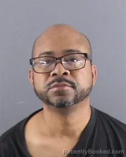 Mugshot of JAMEL R SPINKS booked in Peoria County, Illinois on July 11, 2026
