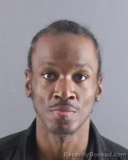 Mugshot of Naterrdrick Deshawn Evans booked in Peoria County, Illinois on August 28, 2026