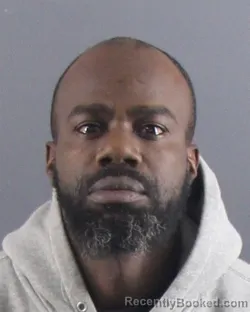 Mugshot of Darnell D Payton
